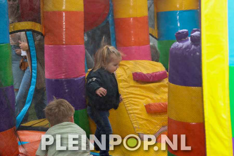 Publiek    Bezoekers (134)